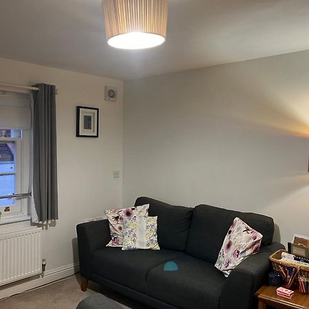 The Eaves, Glastonbury High Street 2 Bed 2 Bathroom Apartment Bagian luar foto