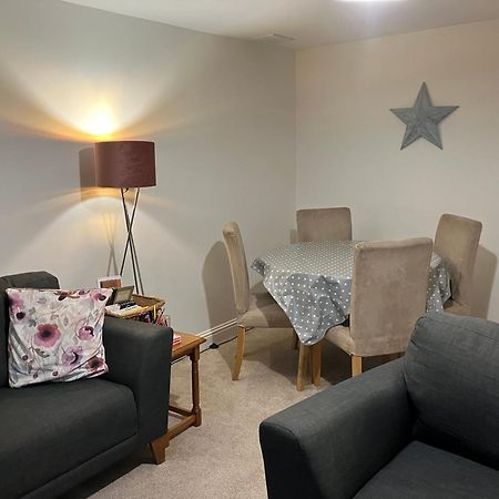 The Eaves, Glastonbury High Street 2 Bed 2 Bathroom Apartment Bagian luar foto